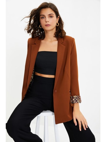 trendyol Blazer in Hellbraun