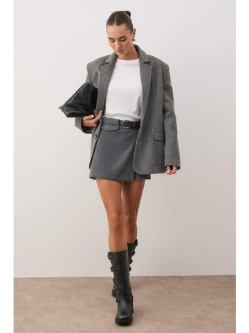trendyol Skort in Grau