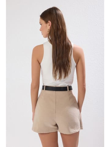 trendyol Shorts in Beige