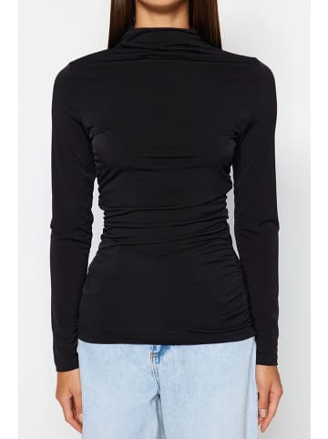trendyol Longsleeve in Schwarz
