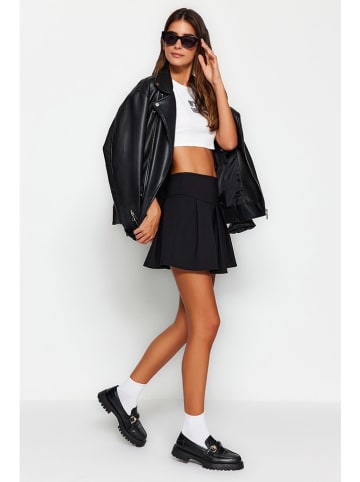 trendyol Rock in Schwarz