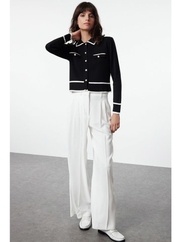 trendyol Cardigan in Schwarz/ Weiß