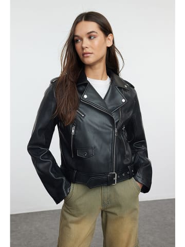 trendyol Übergangsjacke in Schwarz
