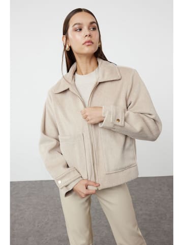 trendyol Übergangsjacke in Beige