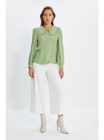 trendyol Bluse in Grün
