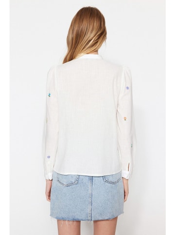trendyol Bluse in Weiß