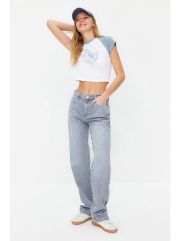 trendyol Dżinsy - Mom fit - w kolorze błękitnym