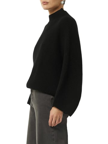 comma Pullover in Schwarz
