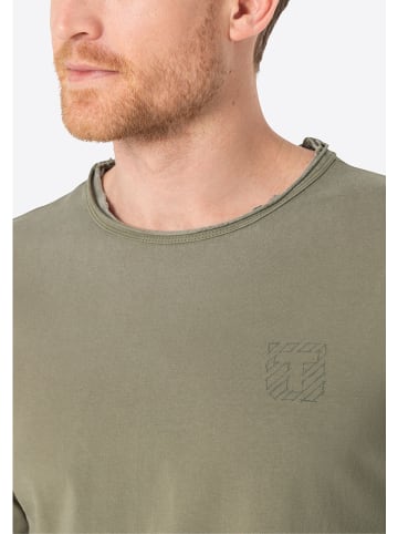 Timezone Longsleeve in Oliv