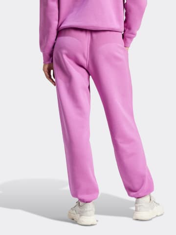 adidas Sweathose in Lila