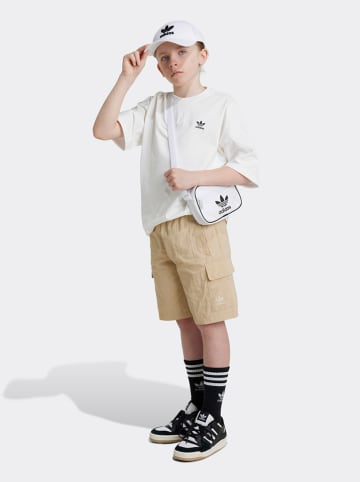 adidas Bojówki w kolorze beżowym