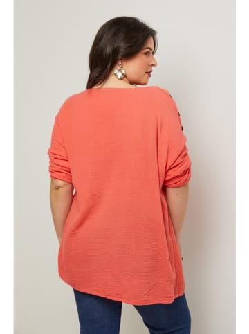 Curvy Lady Bluse in Koralle