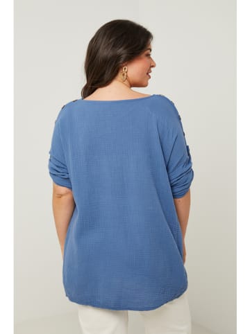 Curvy Lady Bluse in Blau