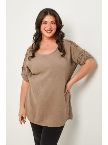 Curvy Lady Bluse in Taupe