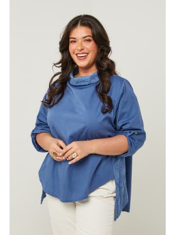 Curvy Lady Bluse in Blau