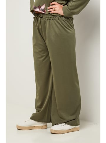 Curvy Lady Hose in Khaki