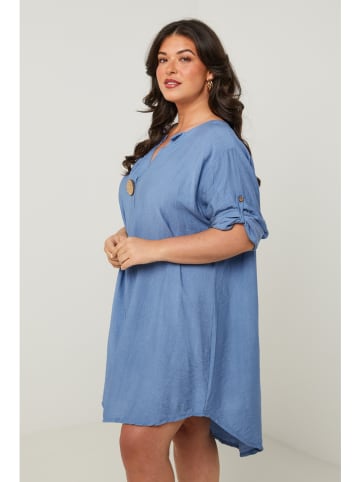 Curvy Lady Kleid in Blau