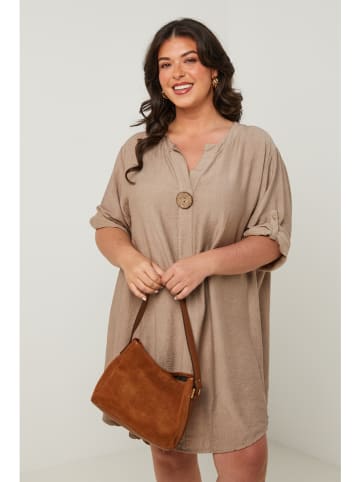 Curvy Lady Kleid in Taupe