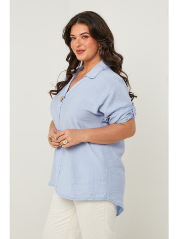 Curvy Lady Bluse in Hellblau