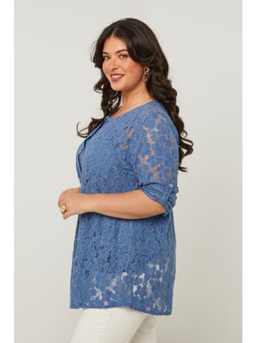 Curvy Lady Bluse in Blau