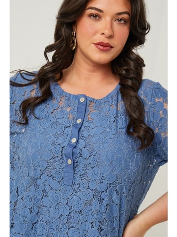 Curvy Lady Bluse in Blau