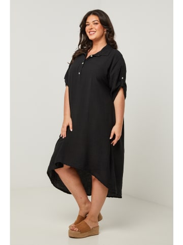 Curvy Lady Kleid in Schwarz