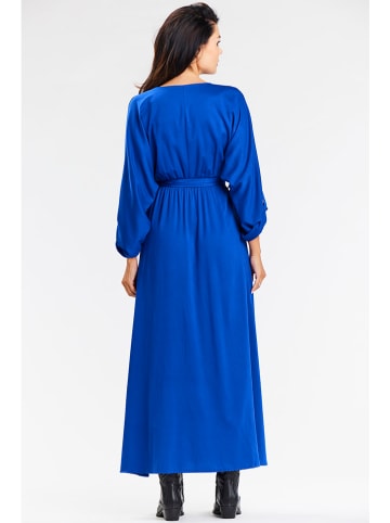 Awama Sukienka w kolorze niebieskim