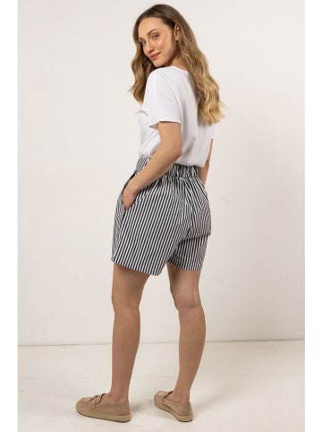 Awama Shorts in Schwarz/Weiss