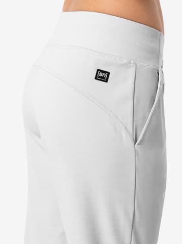 super.natural Sweatbroek "Yobo" wit