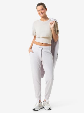 super.natural Trainingsshirt in Creme/ Weiß