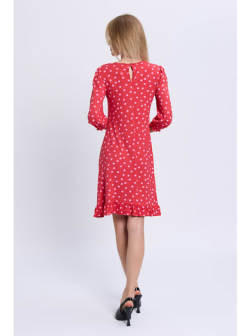 Marks & Spencer Sukienka w kolorze czerwonym