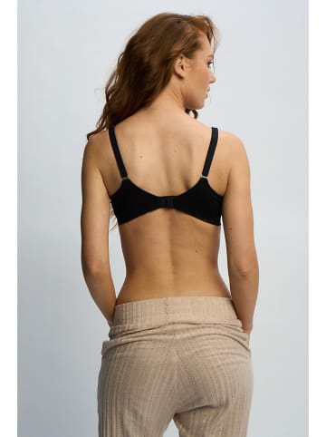 Marks & Spencer Beugelbeha zwart