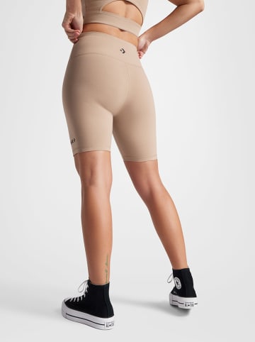 Converse Shorts in Beige