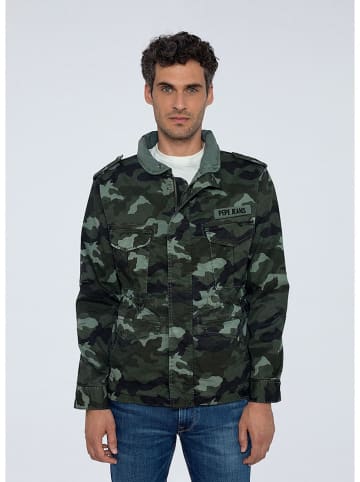 Pepe Jeans Kurtka dżinsowa "Stroude Camo" w kolorze zielono-oliwkowym