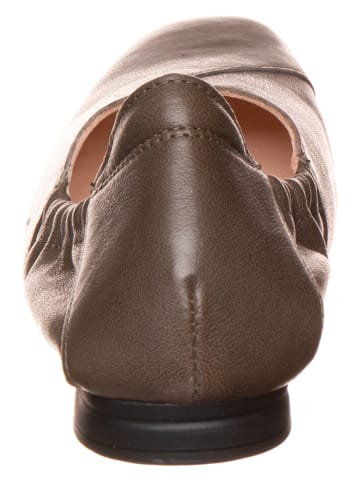 Think! Leder-Ballerinas in Braun