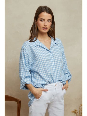 Plume Blouse "Amily" lichtblauw/wit