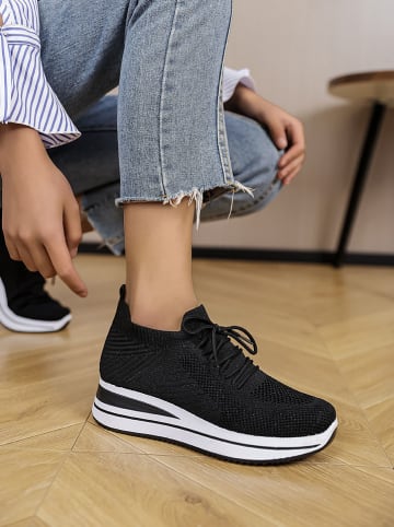 Sixth Sens Keilsneakers in Schwarz