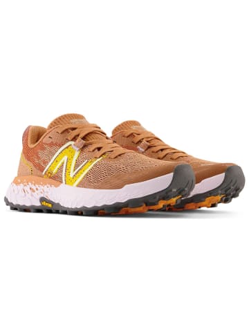 New Balance Laufschuhe "Fresh Foam x Hierro v7" in Hellbraun