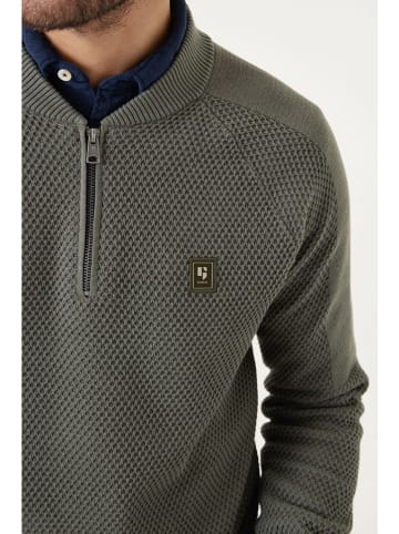Garcia Pullover in Khaki