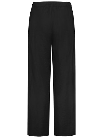 Sublevel Hose in Schwarz