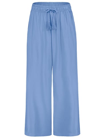 Sublevel Hose in Hellblau