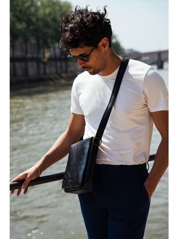 Victor & Hugo Paris Leder-Umhängetasche "Albano" in Schwarz - (B)23 x (H)22 x (T)5 cm