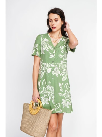 ASSUILI Kleid in Weiß/ Grün