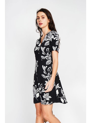ASSUILI Kleid in Weiß/ Schwarz