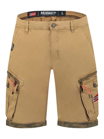 Geographical Norway Bermudy "Parento" w kolorze jasnobrązowym