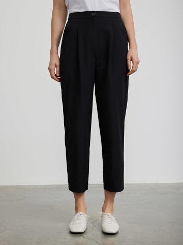 BGN Hose in Schwarz