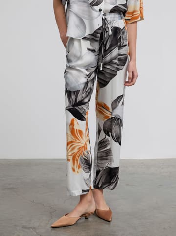 BGN Hose in Schwarz/ Weiß