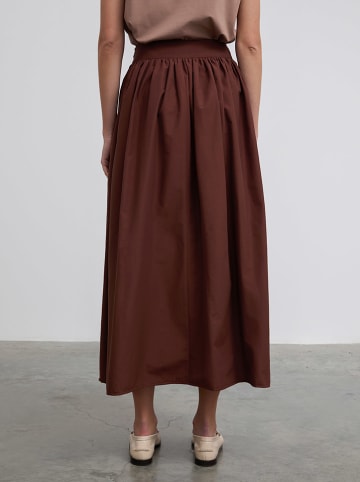 BGN Rok bruin