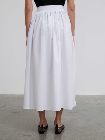 BGN Rok wit