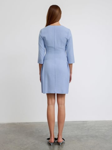 BGN Kleid in Hellblau